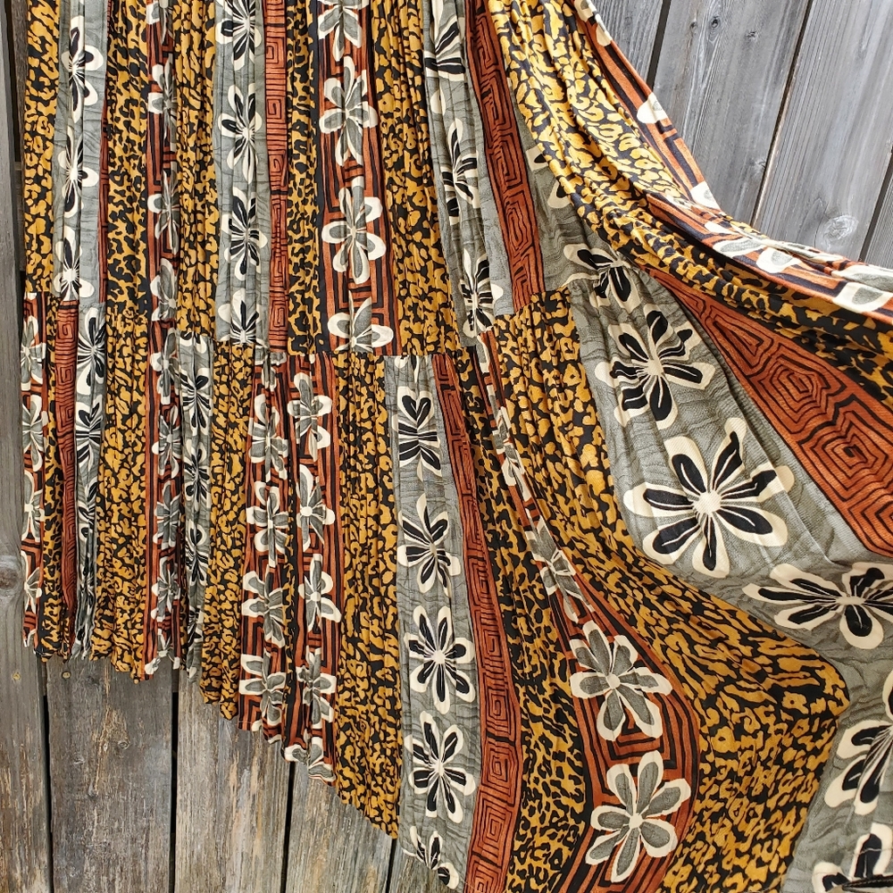 ❤️Floral Leopard Vintage Skirt one size Made in TX 100% Rayon